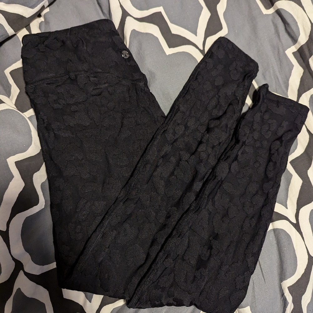 Buffbunny Jacquard Black Leopard Leggings - M